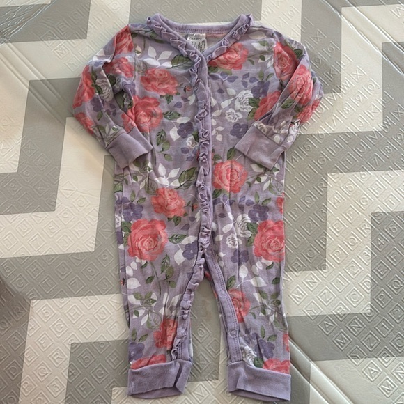 Modern Moments Baby Sleeper - Picture 1 of 1